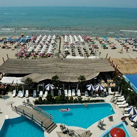 Vela Restaurant Hotel *