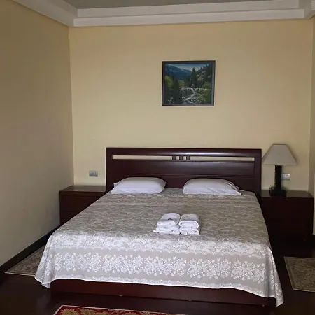 Vela Restaurant Hotell Golem (Tirana)