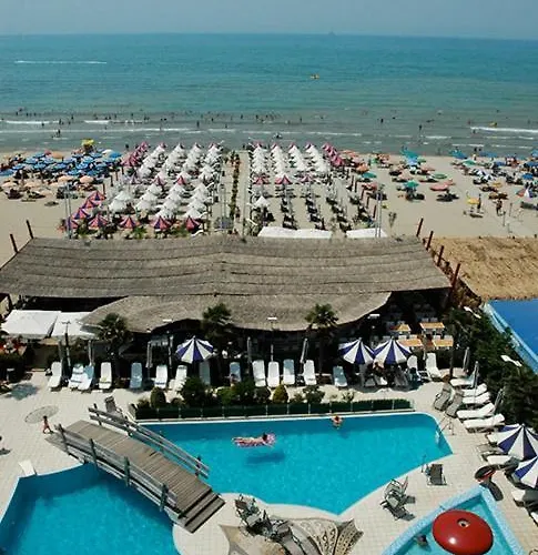 Vela Restaurant Hotel *