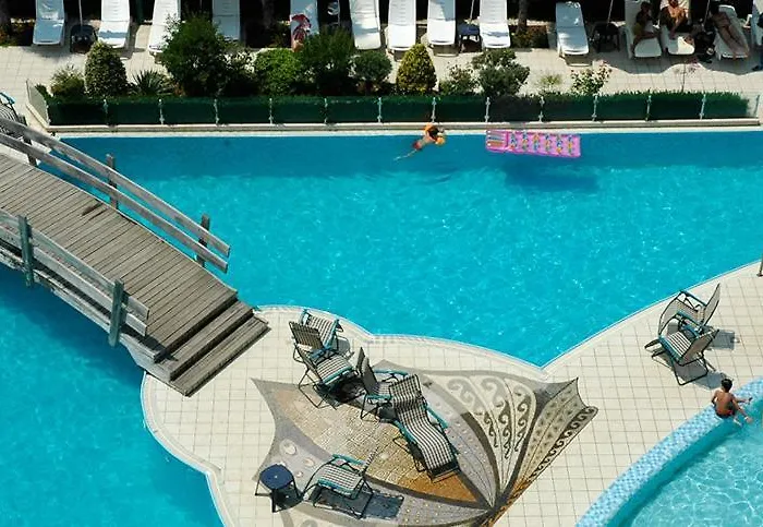 Hotell Vela Restaurant Golem (Tirana)