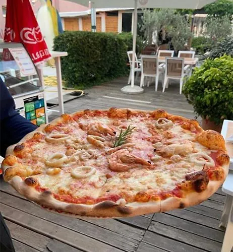 Hotell Vela Restaurant Golem (Tirana)